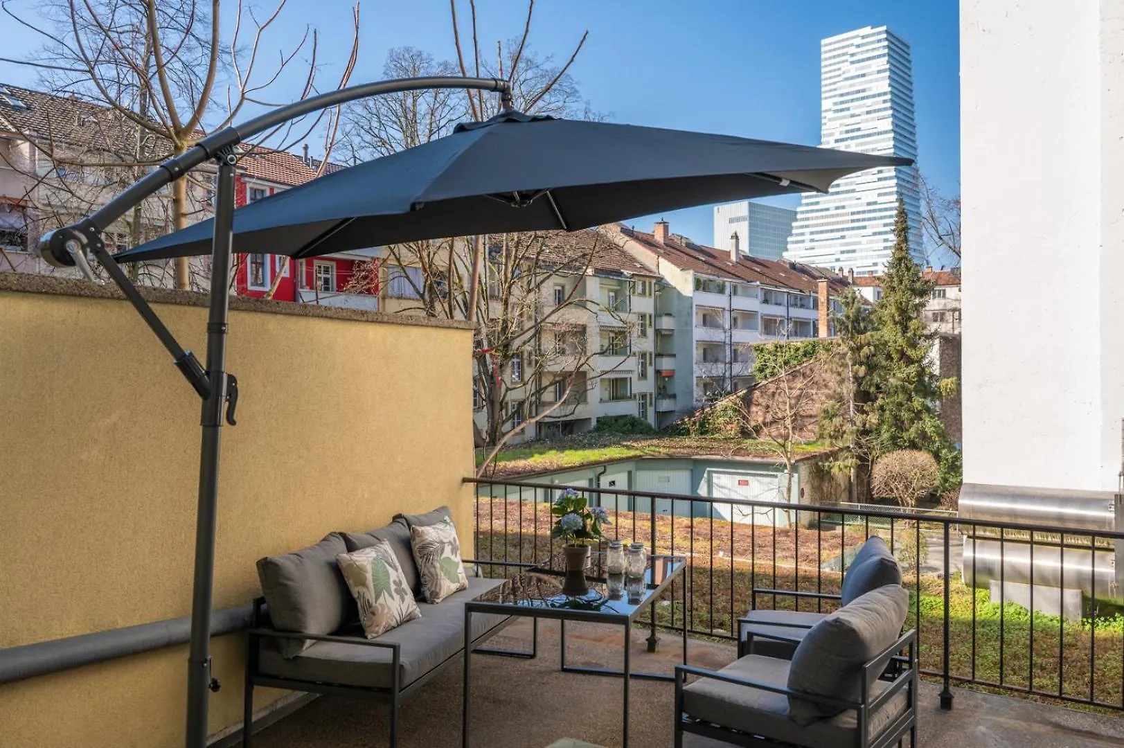 Special Roger F Rabbit 1 Apartment, Roche Towers, 10-Star Basilea Svizzera