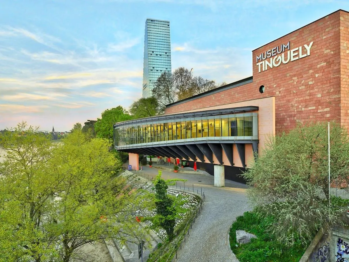 Special Roger F Rabbit 1 Apartment, Roche Towers, 10-Star Basilea Svizzera